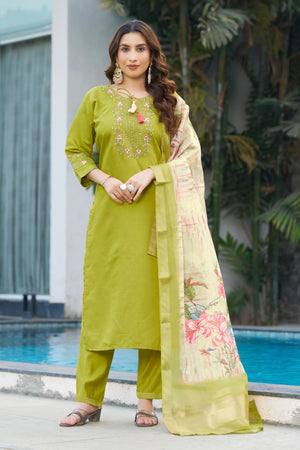 Viscose Silk Embroidered Straight Kurti Set – Parrot Green