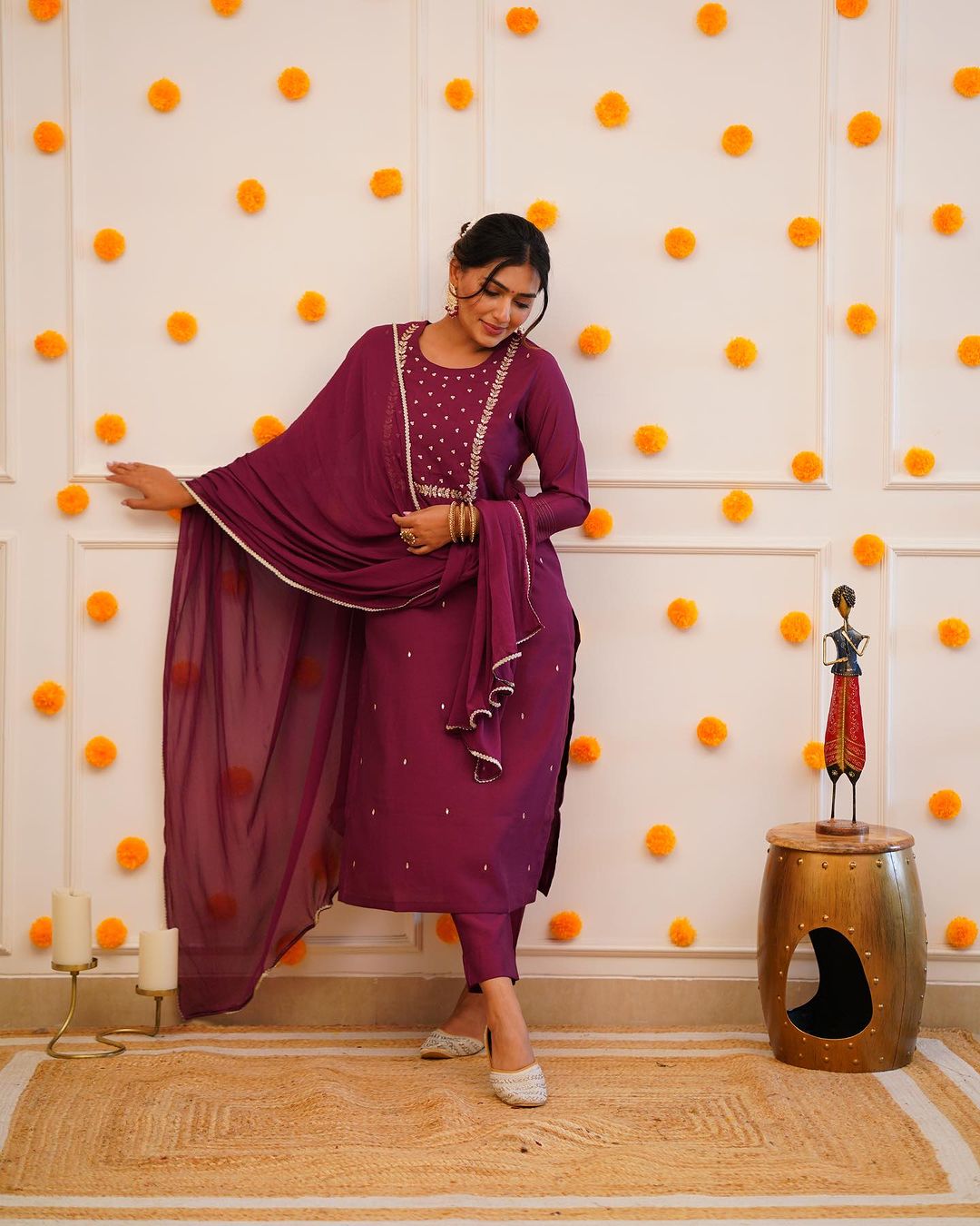 Rayon Slub Embroidered Kurta Pant Dupatta Set – Wine