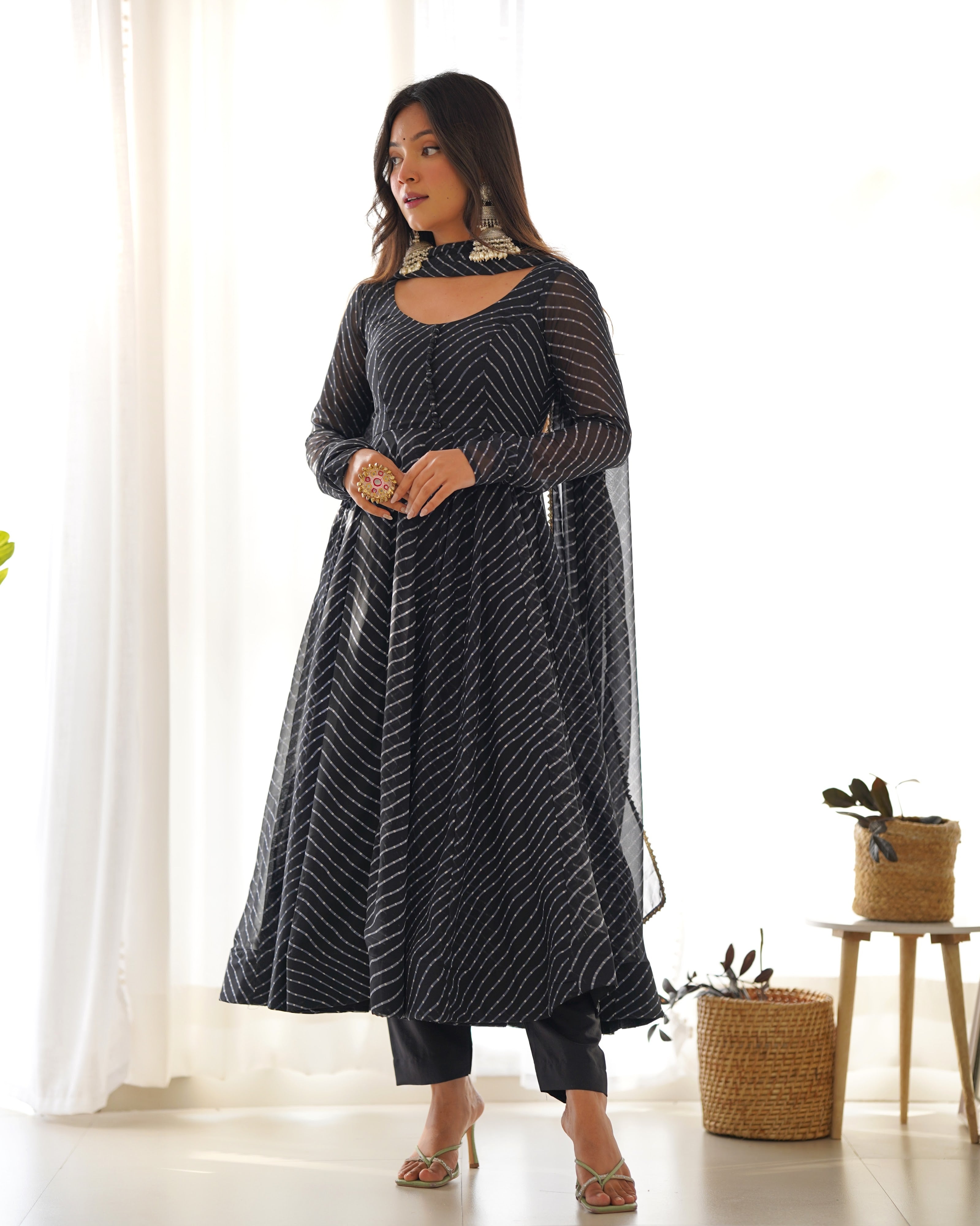 Georgette Printed Anarkali Set – Black