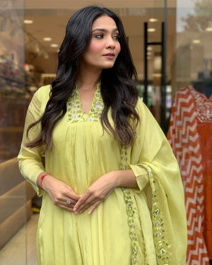 Viscose Chinon Embroidered Kurta Pant Dupatta Set – Lime Green